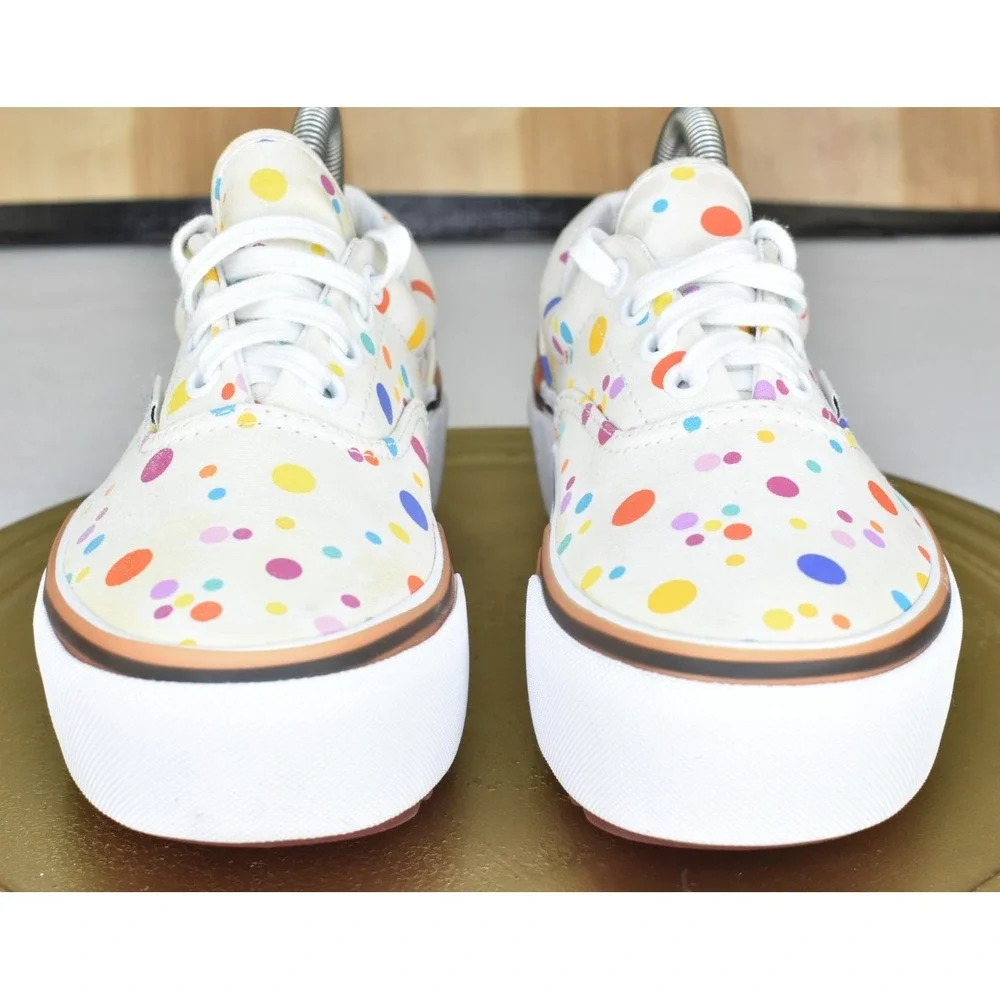 Vans era stacked